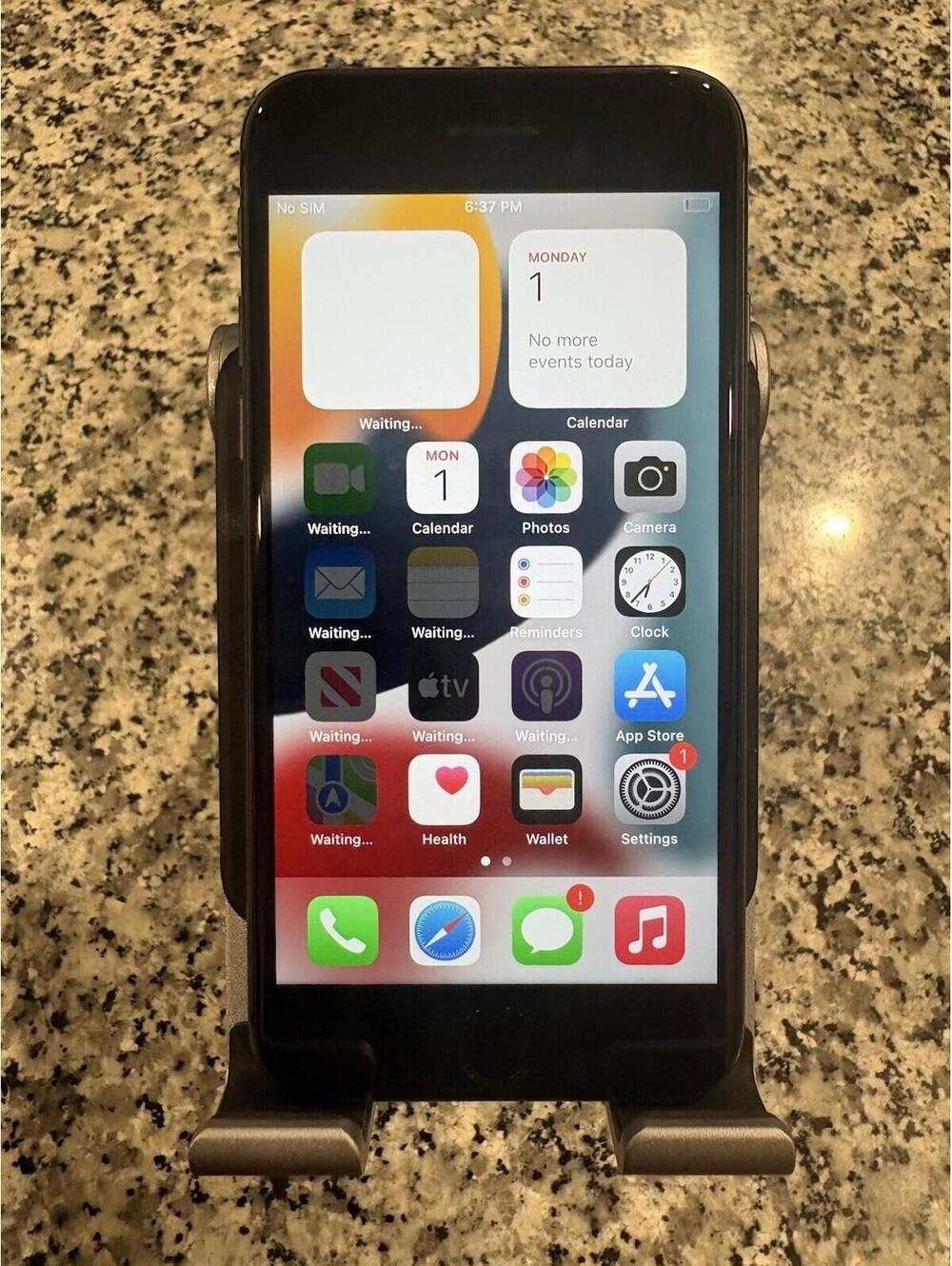 Apple iPhone 8 64GB Unlocked Good Condition Battery Health 95% E1